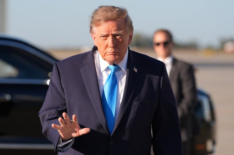Trump says his super PAC will pay for taxpayer-funded ads that sparked backlash for glorifying him | iNFOnews.ca