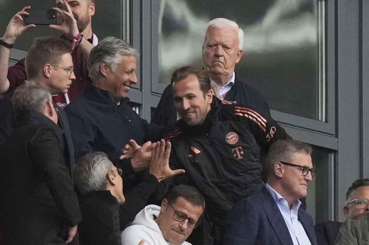 Kane thought he'd won his first career title then Leipzig scored to delay Bayern's party | iNFOnews.ca