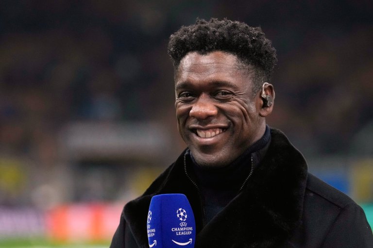 Clarence Seedorf hired to coach Brazilian club Corinthians in relegation fight | iNFOnews.ca