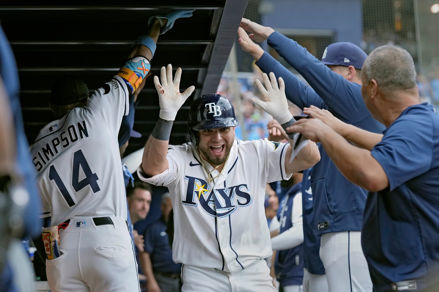Freddy Peralta, Jonathan Aranda help Rays beat Astros 14-4 to sweep series | iNFOnews.ca