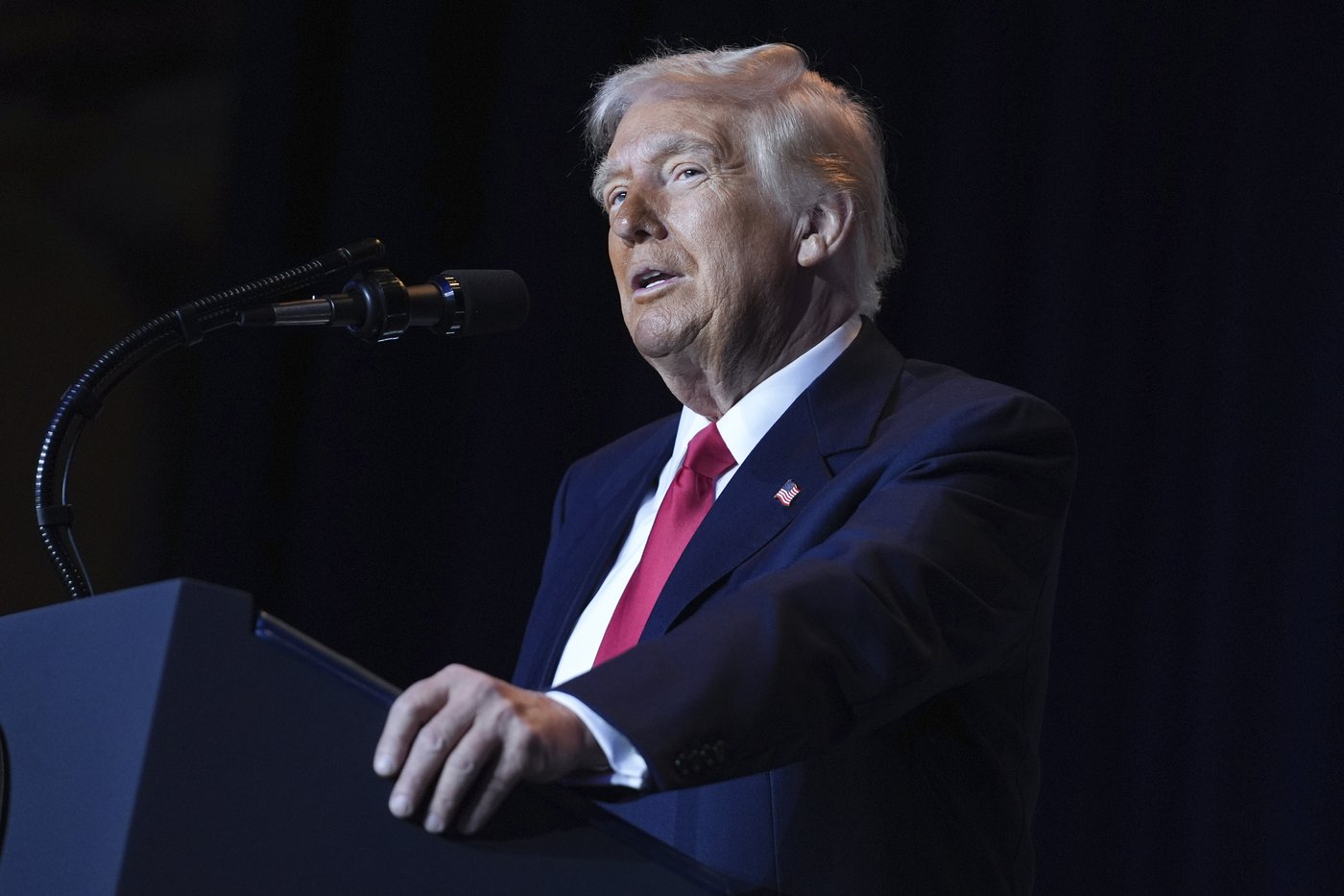 After prayer breakfast, Trump creates task force to root out 'anti-Christian bias' | iNFOnews.ca After prayer breakfast, Trump creates task force to root out 'anti-Christian bias' | iNFOnews.ca
