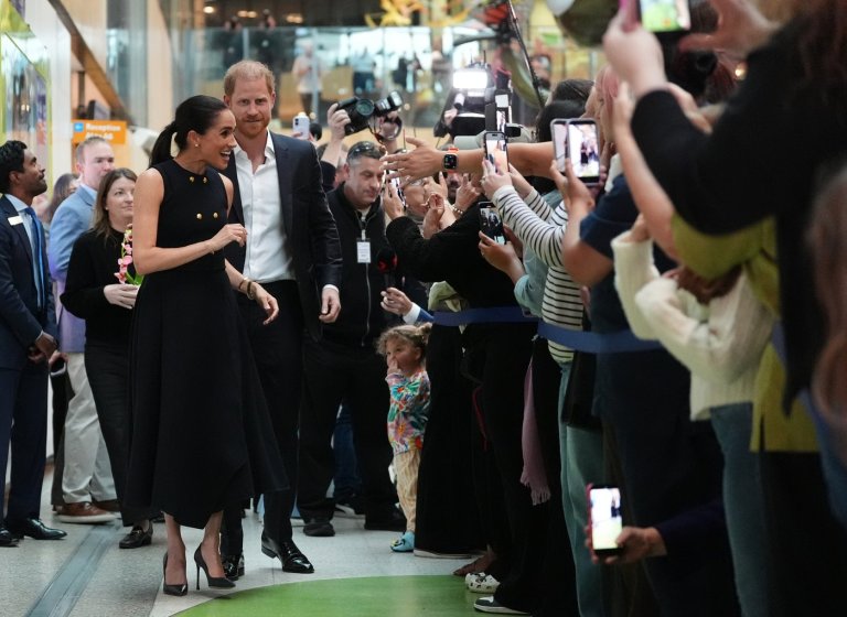 Prince Harry and Meghan arrive in Australia for a low-key, privately funded visit | iNFOnews.ca