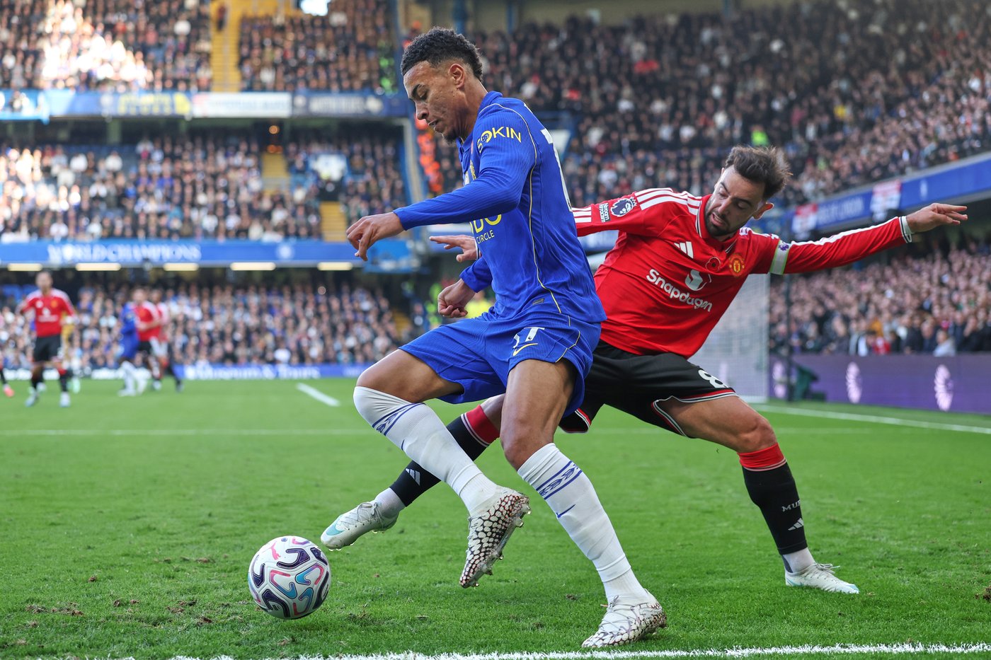 Bruno Fernandes returns to Man United team for loss at Chelsea a week after being dropped by Carrick | iNFOnews.ca Bruno Fernandes returns to Man United team for loss at Chelsea a week after being dropped by Carrick | iNFOnews.ca