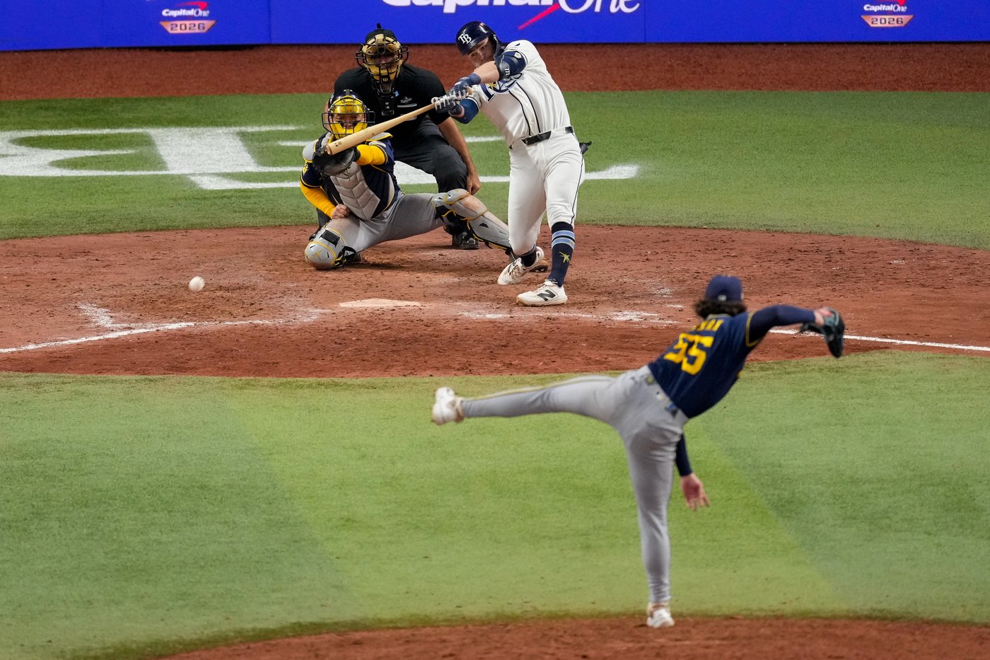 Rays stun Brewers with 2-run rally in 12th inning and force World Series Game 5 with 4-3 win | iNFOnews.ca Rays stun Brewers with 2-run rally in 12th inning and force World Series Game 5 with 4-3 win | iNFOnews.ca