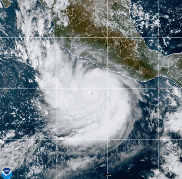 Offshore Hurricane Polo sends rain into Mexico's coast as Nolo nears Hawaii | iNFOnews.ca