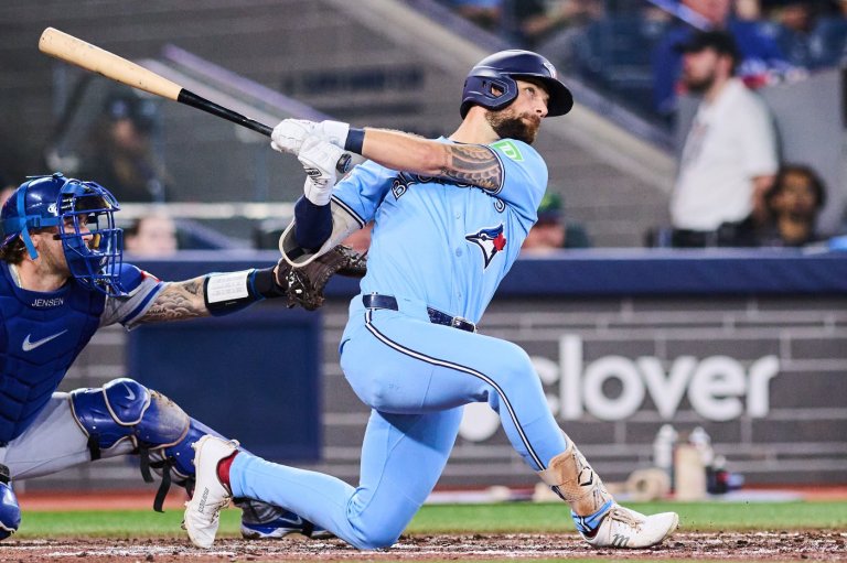 Lukes powers Toronto to 3-0 win over Kansas City, ending Royals' nine-game win streak | iNFOnews.ca