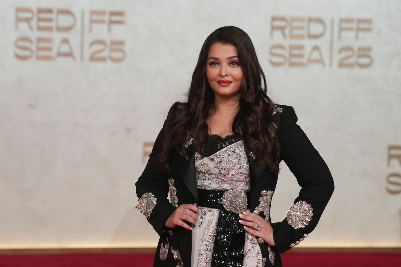 Hollywood meets the Middle East as Red Sea International Film Festival opens in Jeddah | iNFOnews.ca Hollywood meets the Middle East as Red Sea International Film Festival opens in Jeddah | iNFOnews.ca