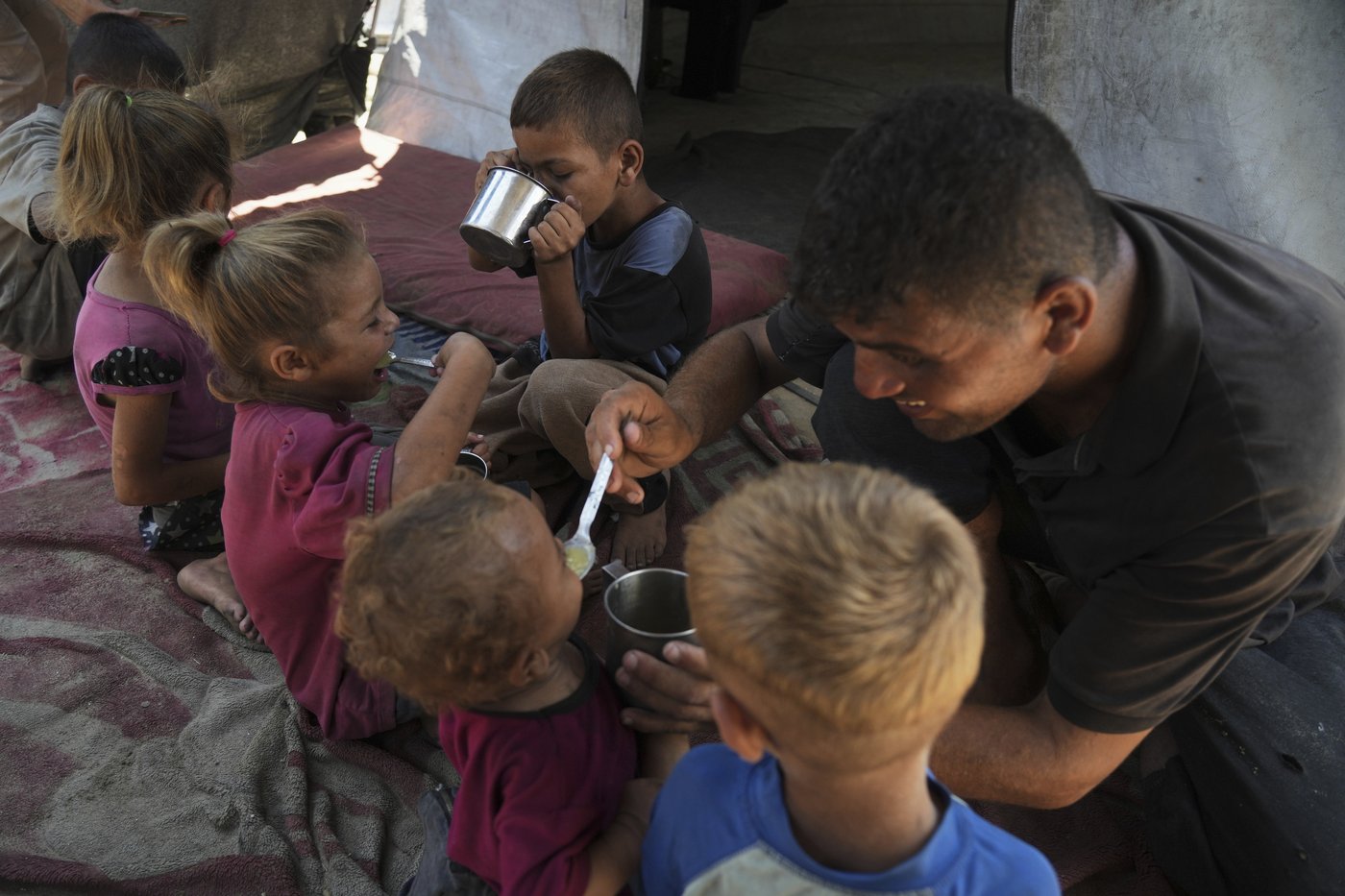 How one Gaza family dedicates each day to finding enough food to survive | iNFOnews.ca How one Gaza family dedicates each day to finding enough food to survive | iNFOnews.ca