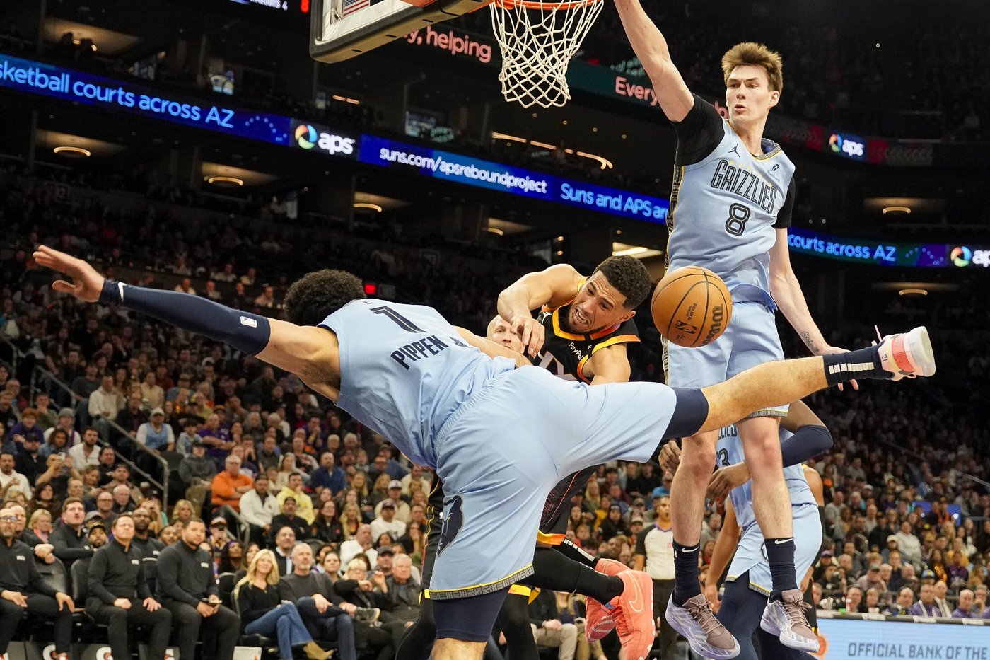 Jackson Jr. scores 38, Bane has 31 as Grizzlies top Suns 117-112 | iNFOnews.ca Jackson Jr. scores 38, Bane has 31 as Grizzlies top Suns 117-112 | iNFOnews.ca