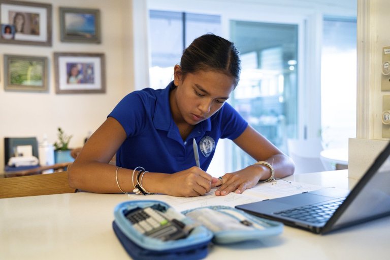 Affirmative action opponent's next target: A private school with admissions preference for Hawaiians | iNFOnews.ca