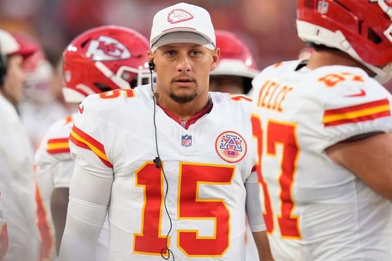 Patrick Mahomes to sit again as the Chiefs end their preseason against the Seahawks on Friday night | iNFOnews.ca