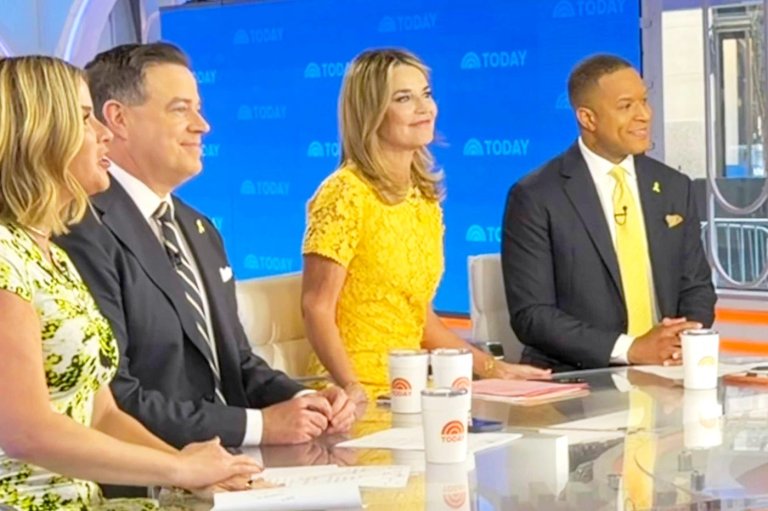 Savannah Guthrie returns to 'Today' anchor desk for first time since mother's disappearance | iNFOnews.ca