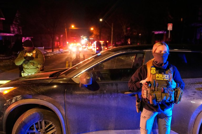 ICE officer wanted for shooting a man during the Minneapolis crackdown is arrested in Texas | iNFOnews.ca