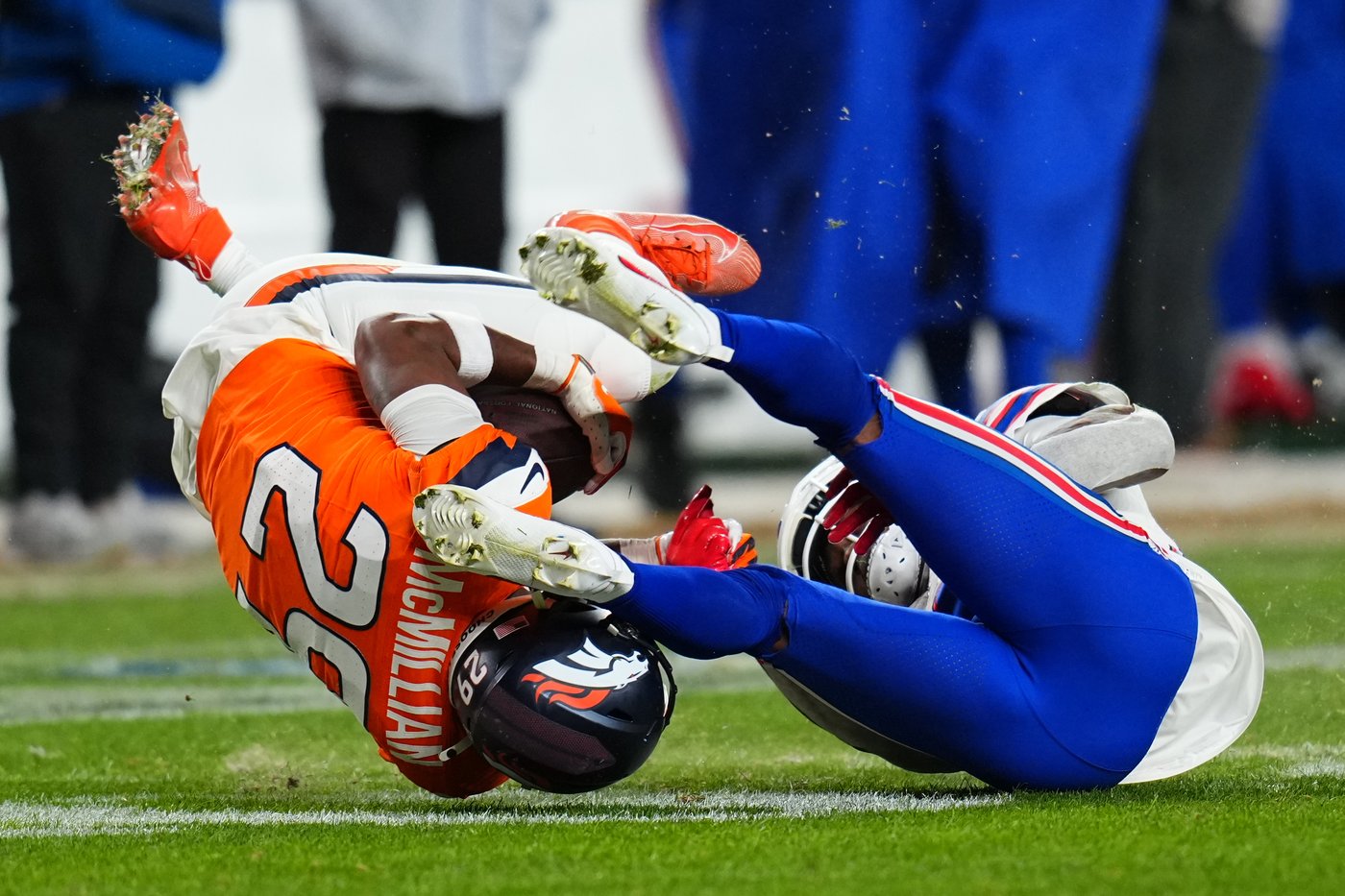 NFL again faces questions about the definition of a catch after disputed pick in Bills-Broncos game | iNFOnews.ca