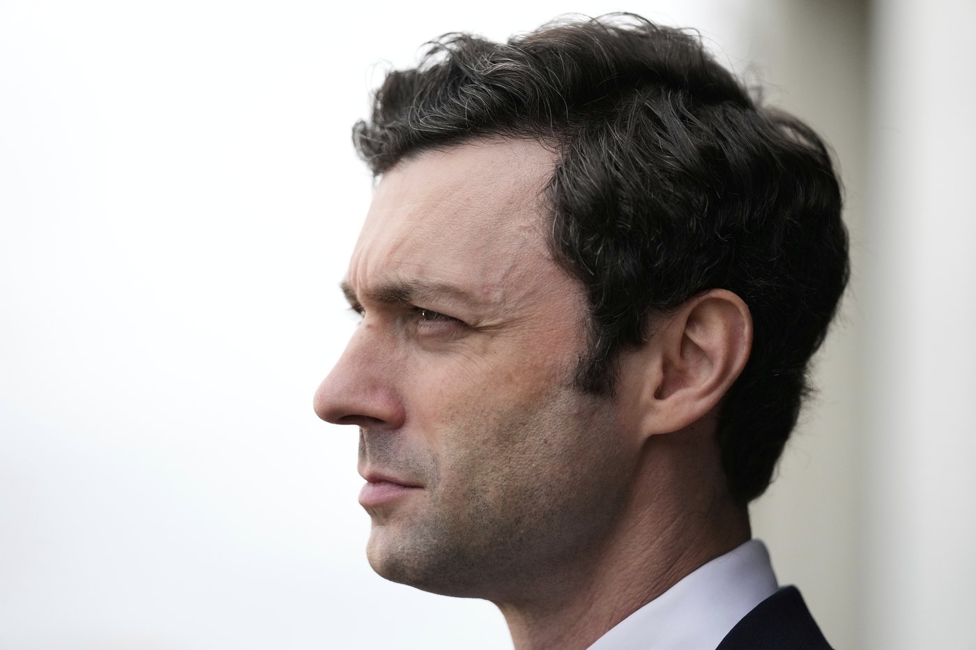 Balancing Trump criticism and bipartisanship, Democrat Jon Ossoff walks a fine line in Georgia | iNFOnews.ca