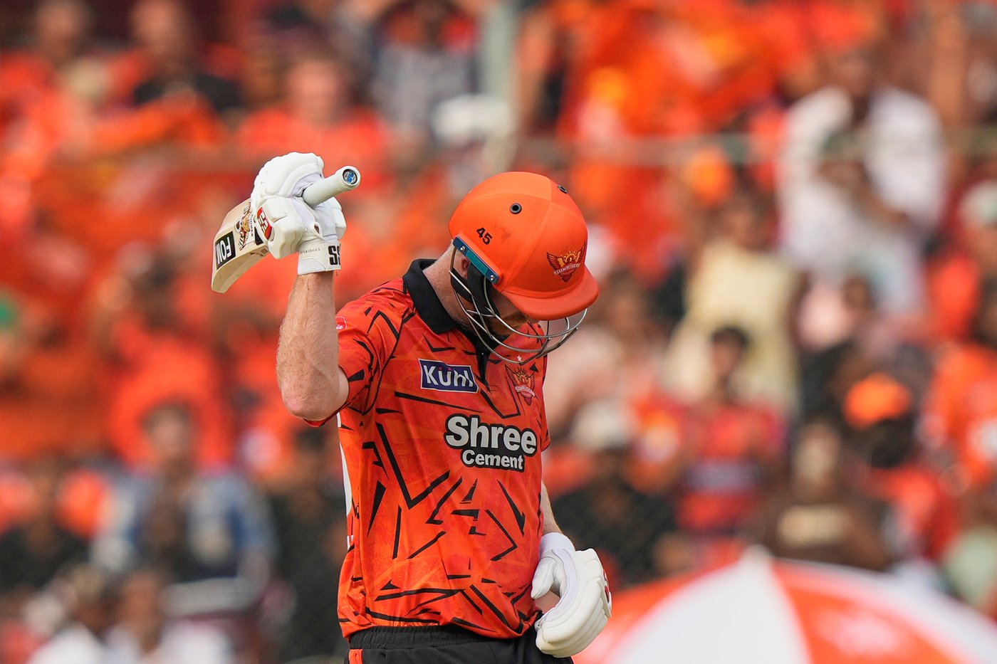 Bengaluru thrashes Chennai in IPL and Lucknow beats Hyderabad with 1 ball left | iNFOnews.ca