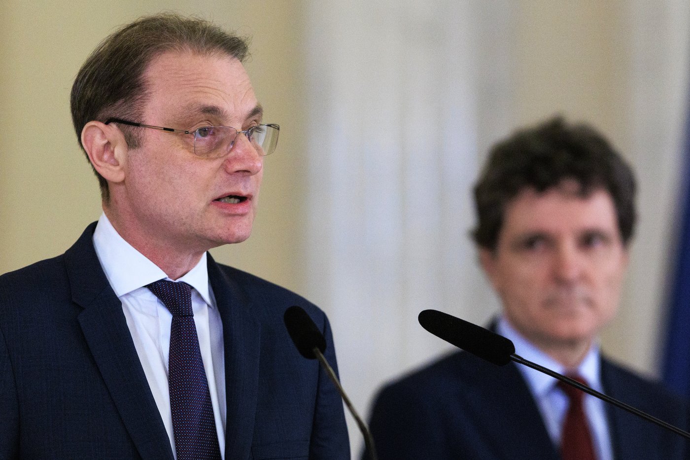 Romania's president nominates fourth prime minister-designate in bid to end prolonged crisis | iNFOnews.ca