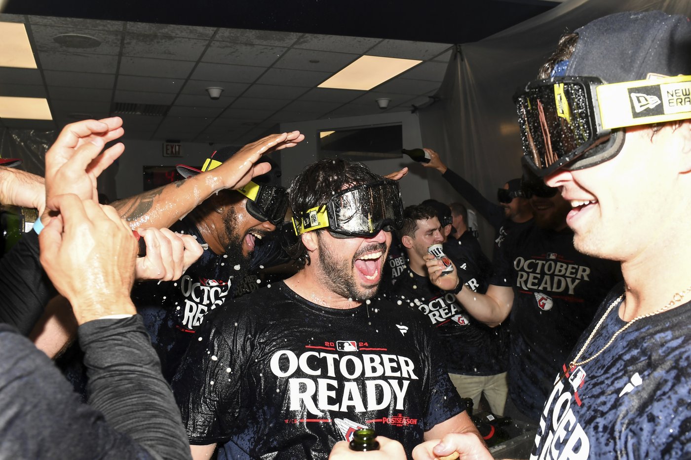 Guardians clinch AL playoff berth with walk-off, 3-2 win in 10 innings over Twins | iNFOnews.ca