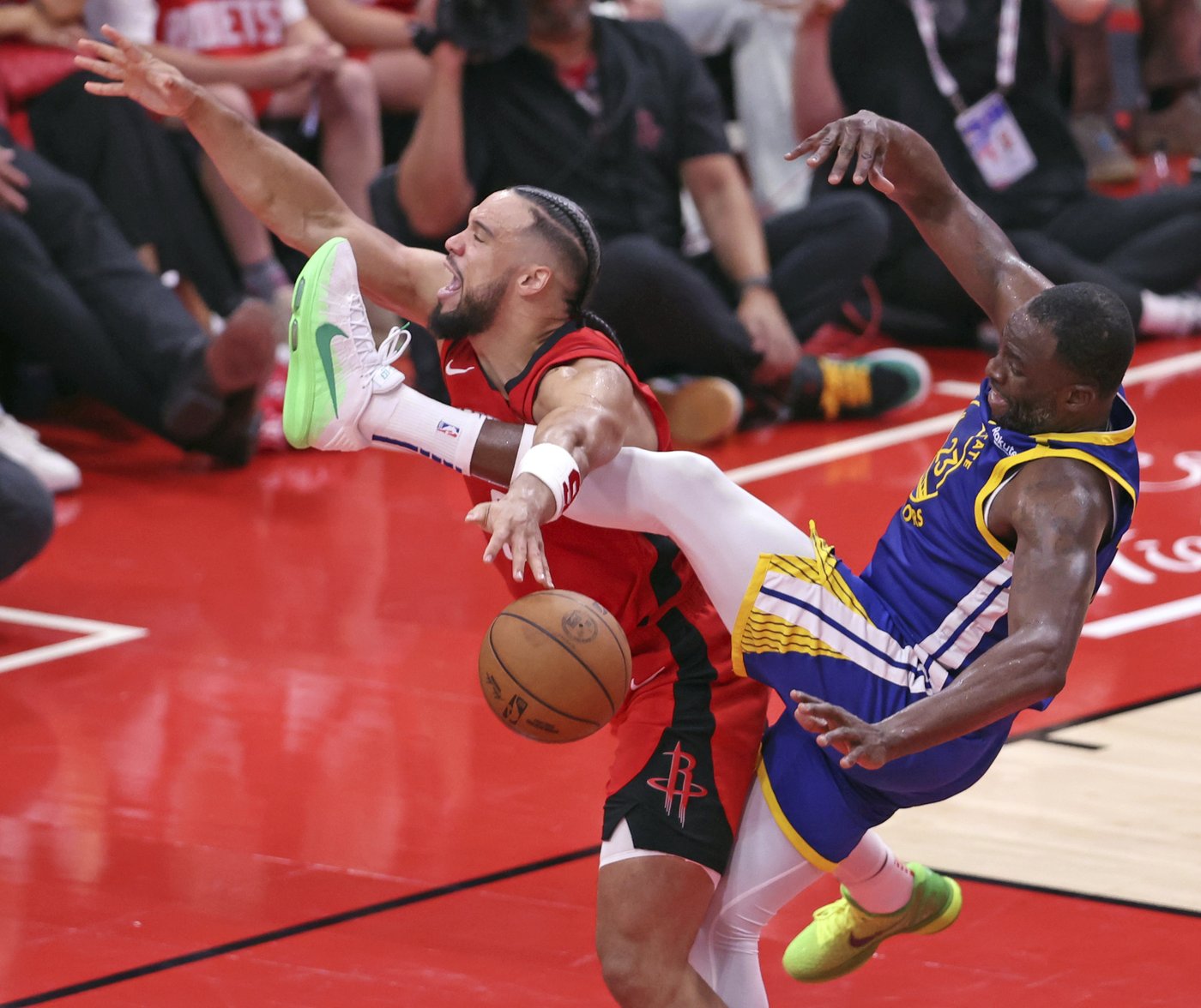 Rockets foiled by poor shooting in Game 1 loss to Warriors in playoffs | iNFOnews.ca