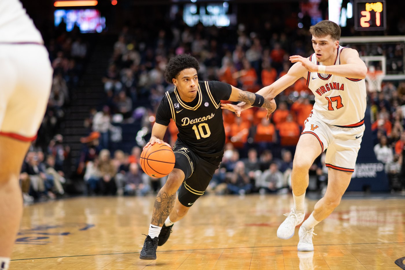 No. 13 Virginia wraps up No. 2 seed in ACC with 75-70 win over Wake Forest | iNFOnews.ca