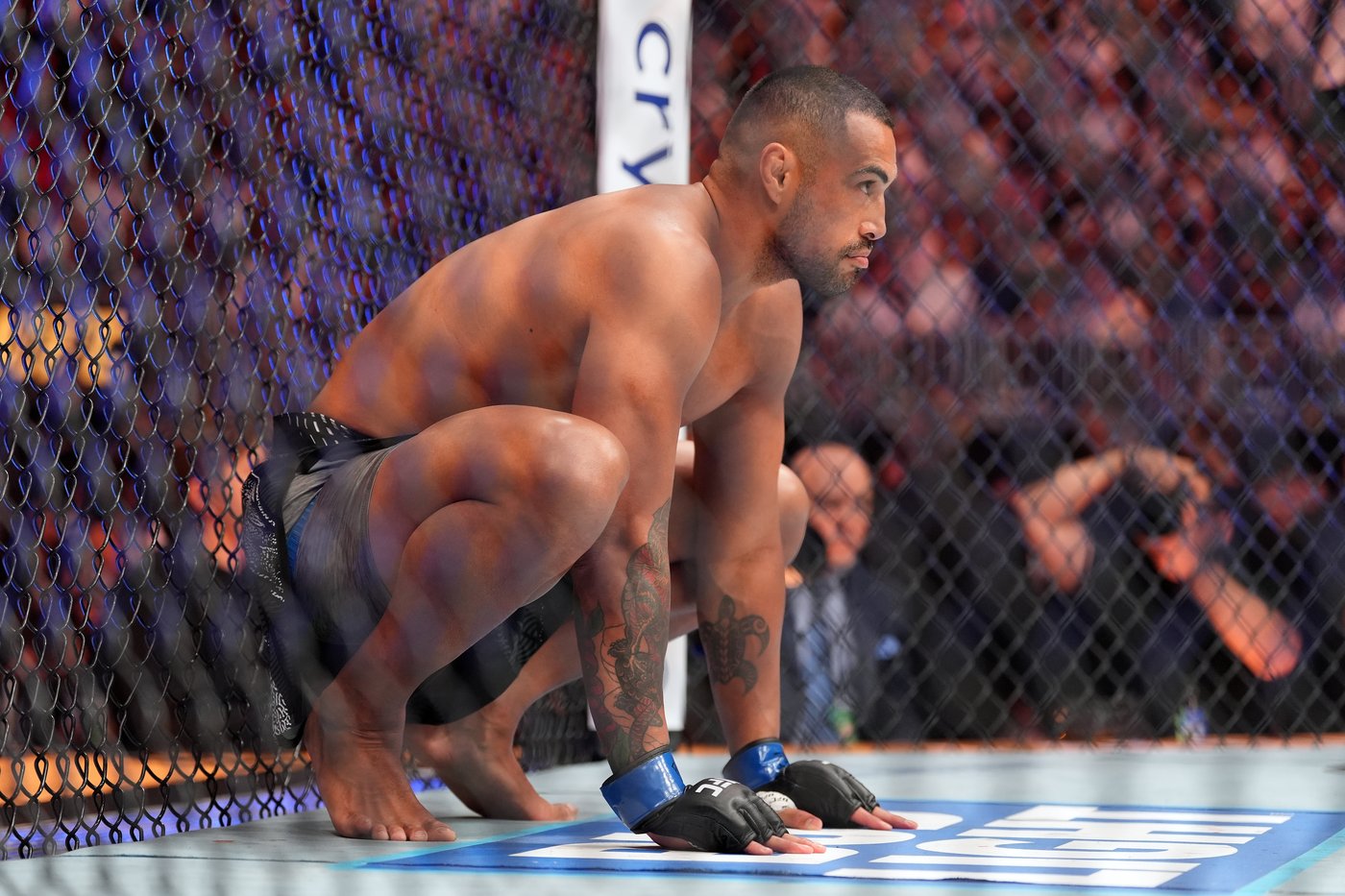 Report: Newly crowned UFC champ Carlos Ulberg says he lost title belt while celebrating the win | iNFOnews.ca