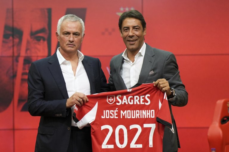 Mourinho enjoys return to Portugal as Benfica wins in his first game | iNFOnews.ca