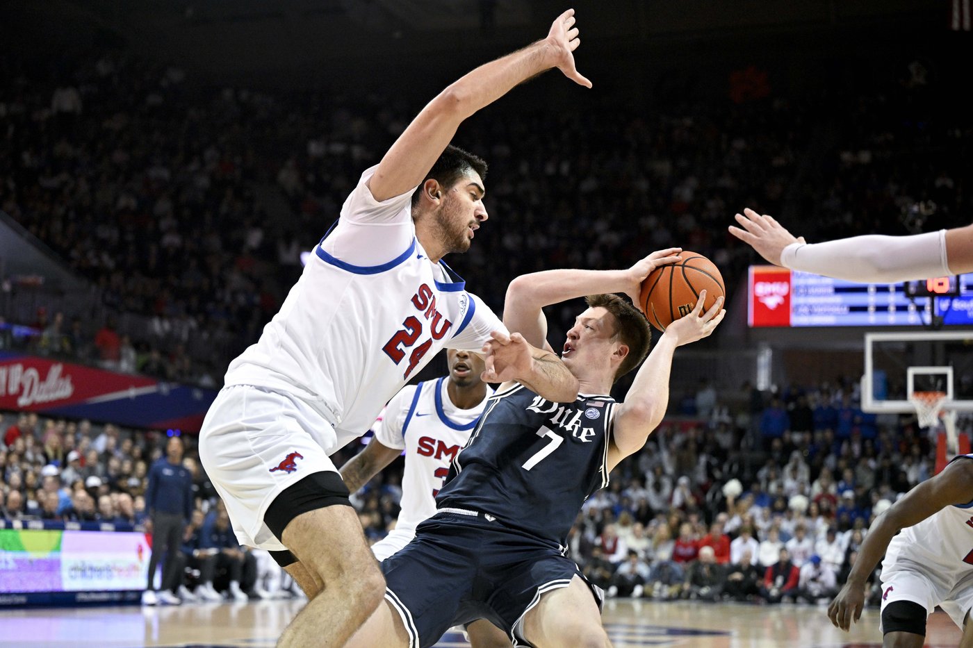 Flagg's double-double leads No. 4 Duke to an 8th straight win, 89-62 over SMU | iNFOnews.ca