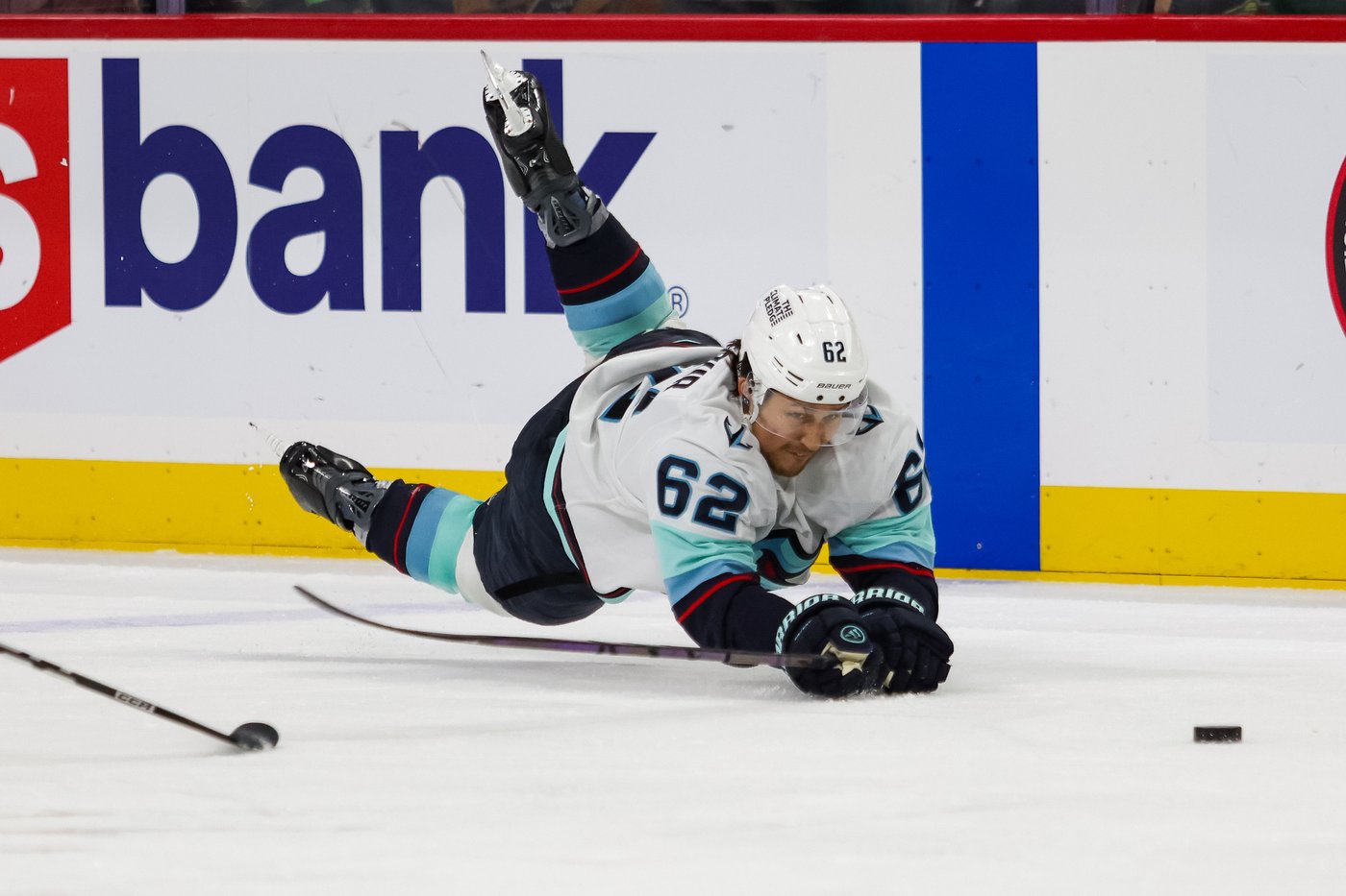 Wild beat skidding Kraken 5-2 for 4th straight win, setting up showdown with Stars | iNFOnews.ca Wild beat skidding Kraken 5-2 for 4th straight win, setting up showdown with Stars | iNFOnews.ca