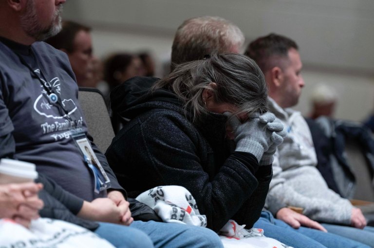 Families of 67 killed in US aircraft crash remember loved ones and call for reforms | iNFOnews.ca