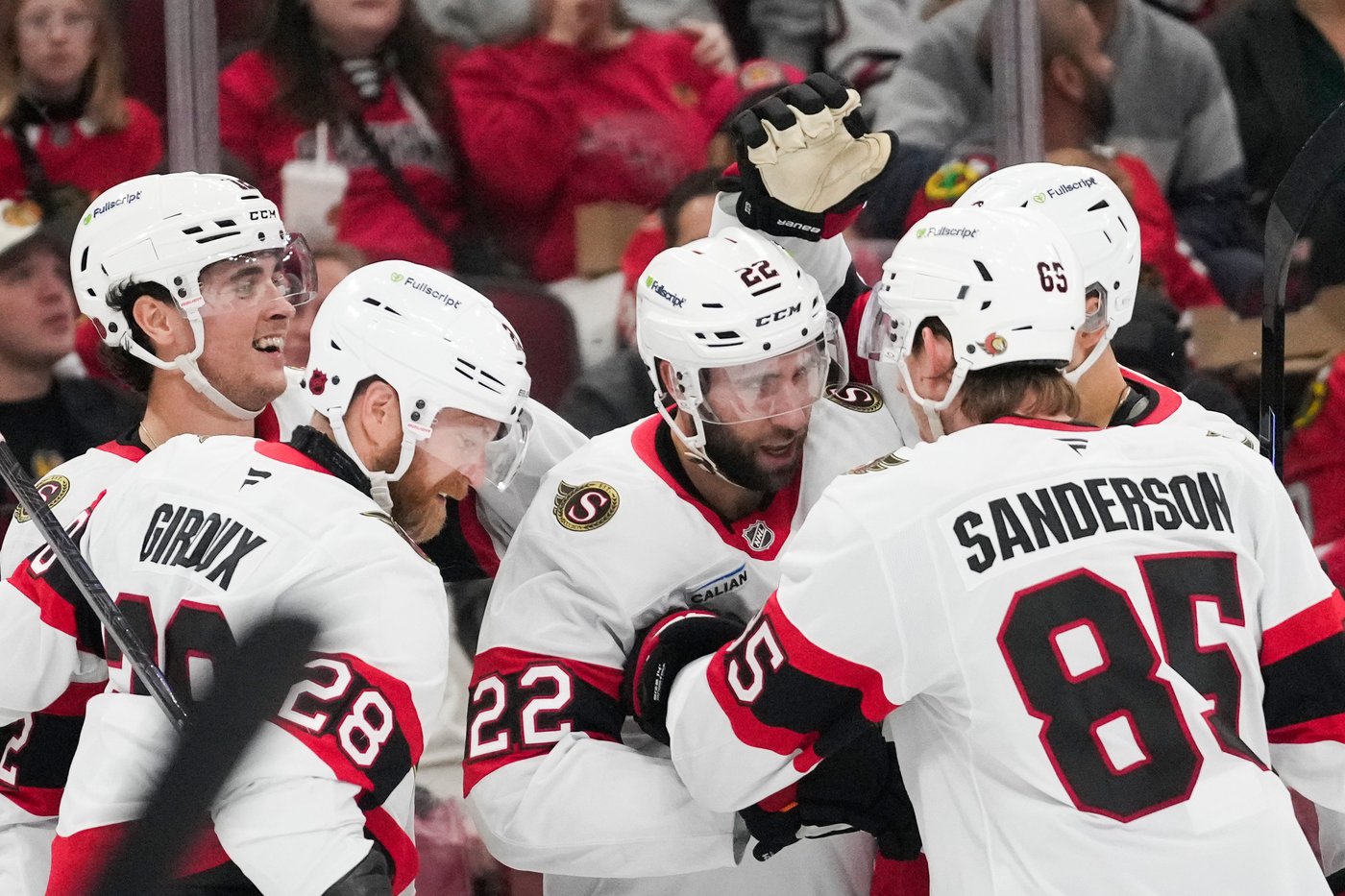 Connor Bedard nets first hat trick as Blackhawks whip Senators 7-3 | iNFOnews.ca