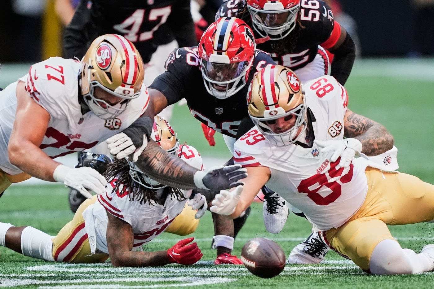 Banged-up 49ers limp into their bye week after a 29-20 loss to the Falcons | iNFOnews.ca