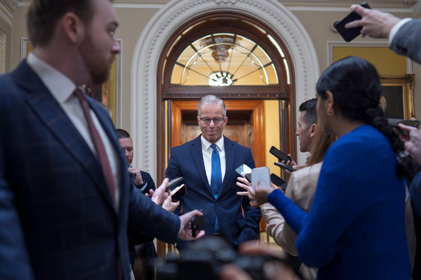 Congress approves short-term extension of divisive US surveillance program hours before expiration | iNFOnews.ca