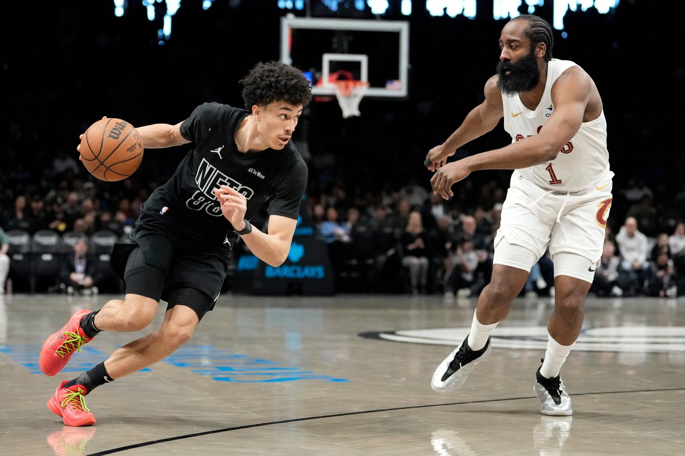 Harden scores 22 points with broken thumb, leads Cavaliers over the Nets 106-102 | iNFOnews.ca