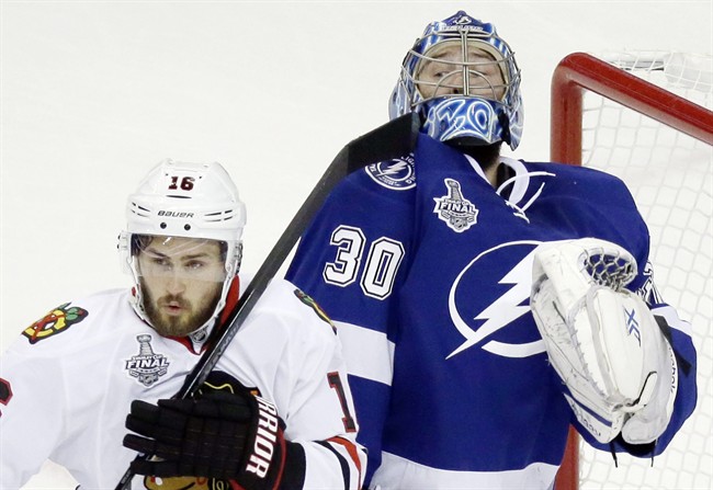 Playing through injury, Bishop's blunder costs Lightning in Game 5 of Cup final | iNFOnews.ca CP33467174