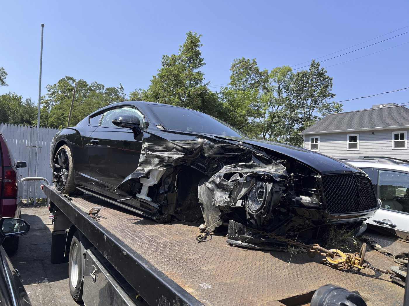 Former WWE boss Vince McMahon is cited for reckless driving in Connecticut crash | iNFOnews.ca