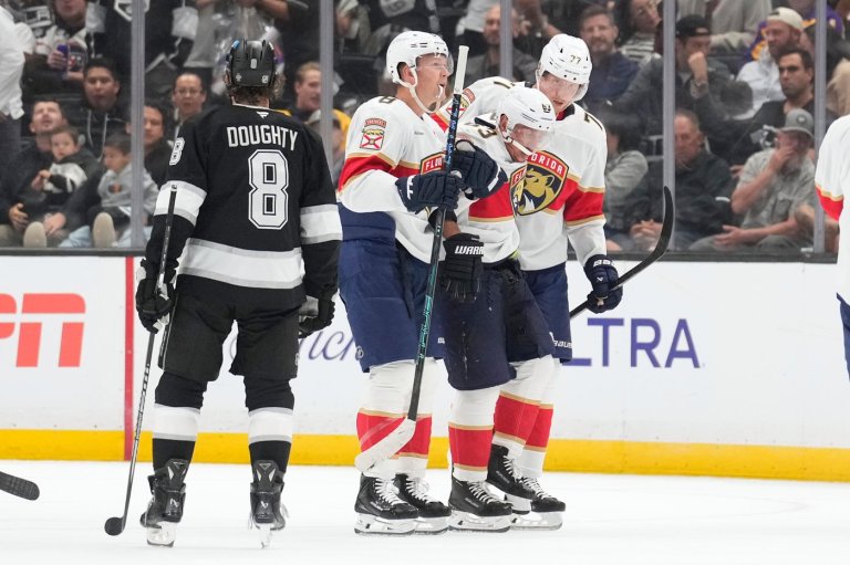 Panthers forward Brad Marchand sustains left leg injury in second period against Kings | iNFOnews.ca