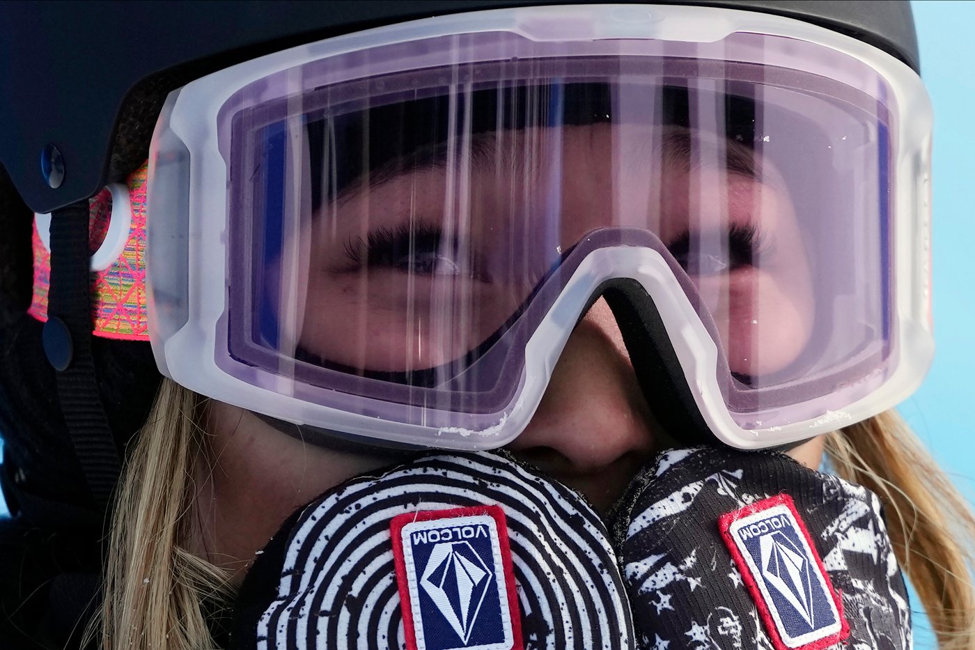 Chloe Kim rediscovers love for Olympics. Will an injury derail quest for a 3rd straight gold medal? | iNFOnews.ca