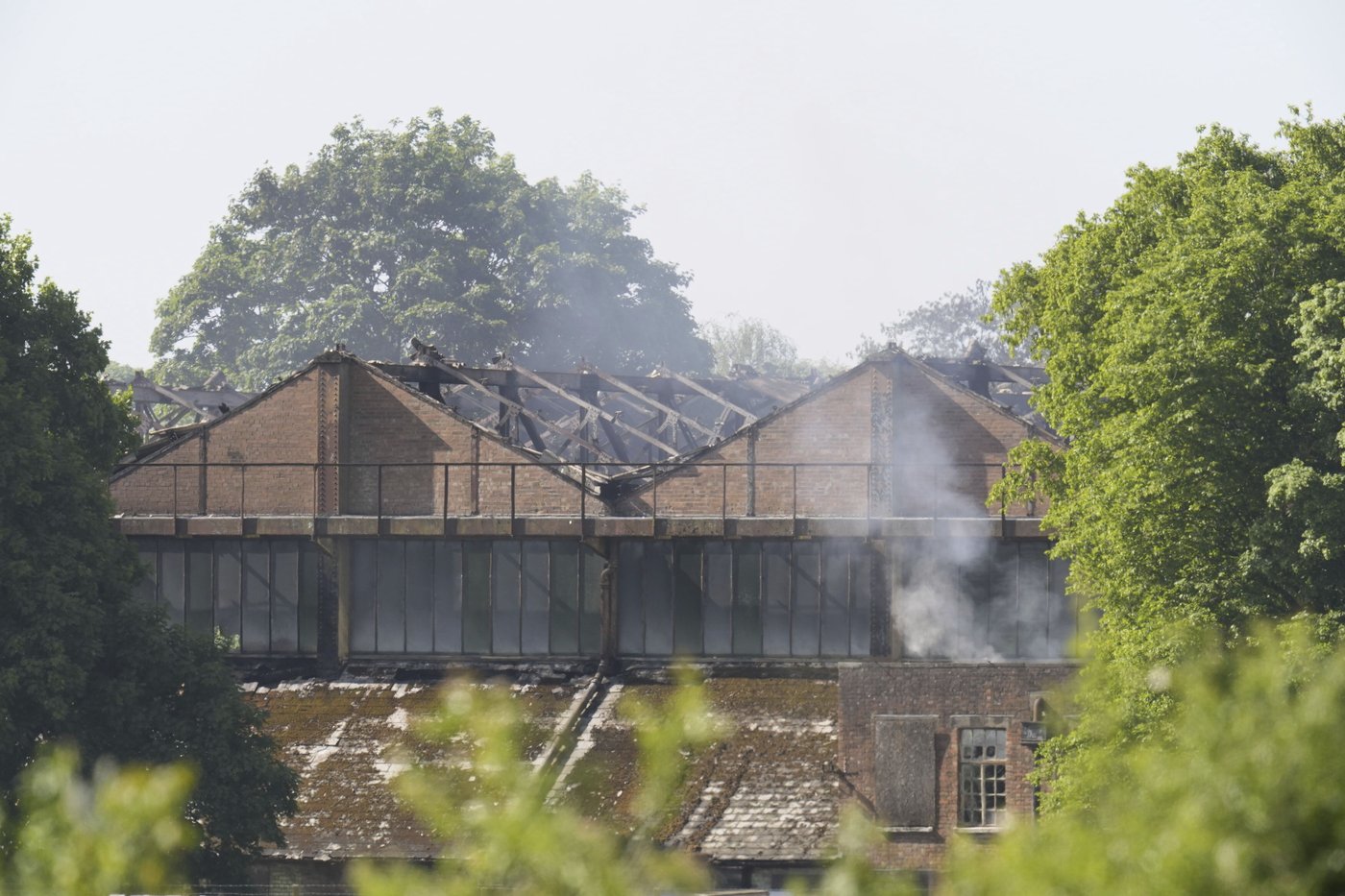 Fire at a former UK military base kills 2 firefighters and a civilian | iNFOnews.ca