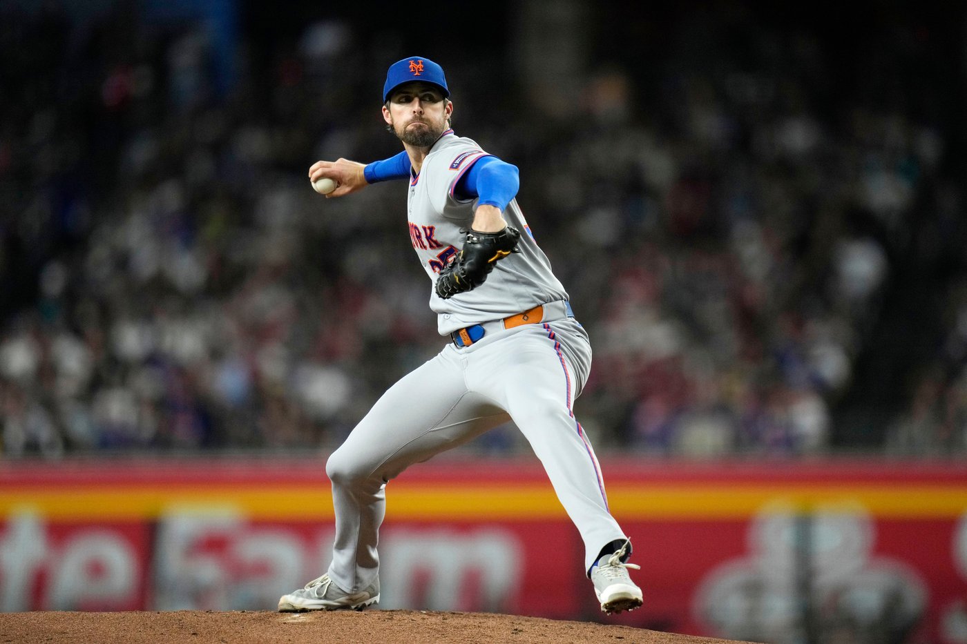 Kelly is sharp after 3 straight shaky outings as the Diamondbacks beat the Mets 2-1 | iNFOnews.ca