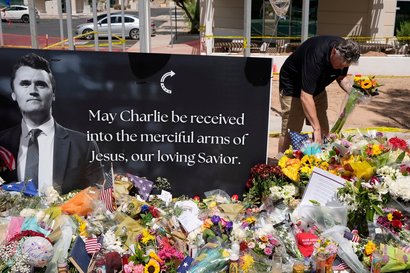 States eulogize Charlie Kirk with new laws promoting religion and free speech | iNFOnews.ca