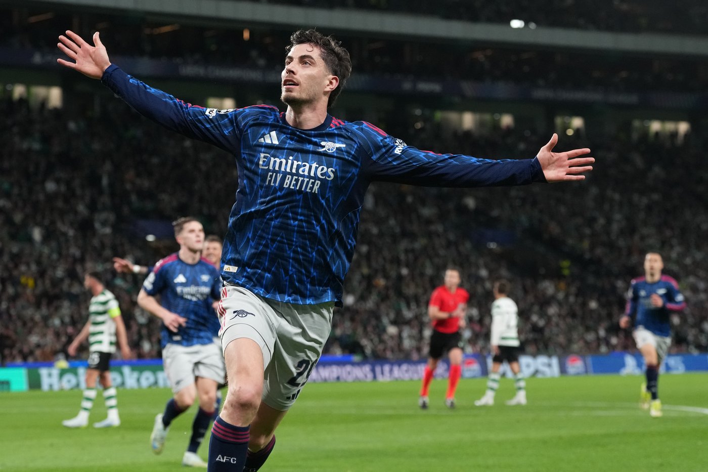 Arsenal beats Sporting Lisbon on Havertz's late goal in Champions League quarterfinals | iNFOnews.ca