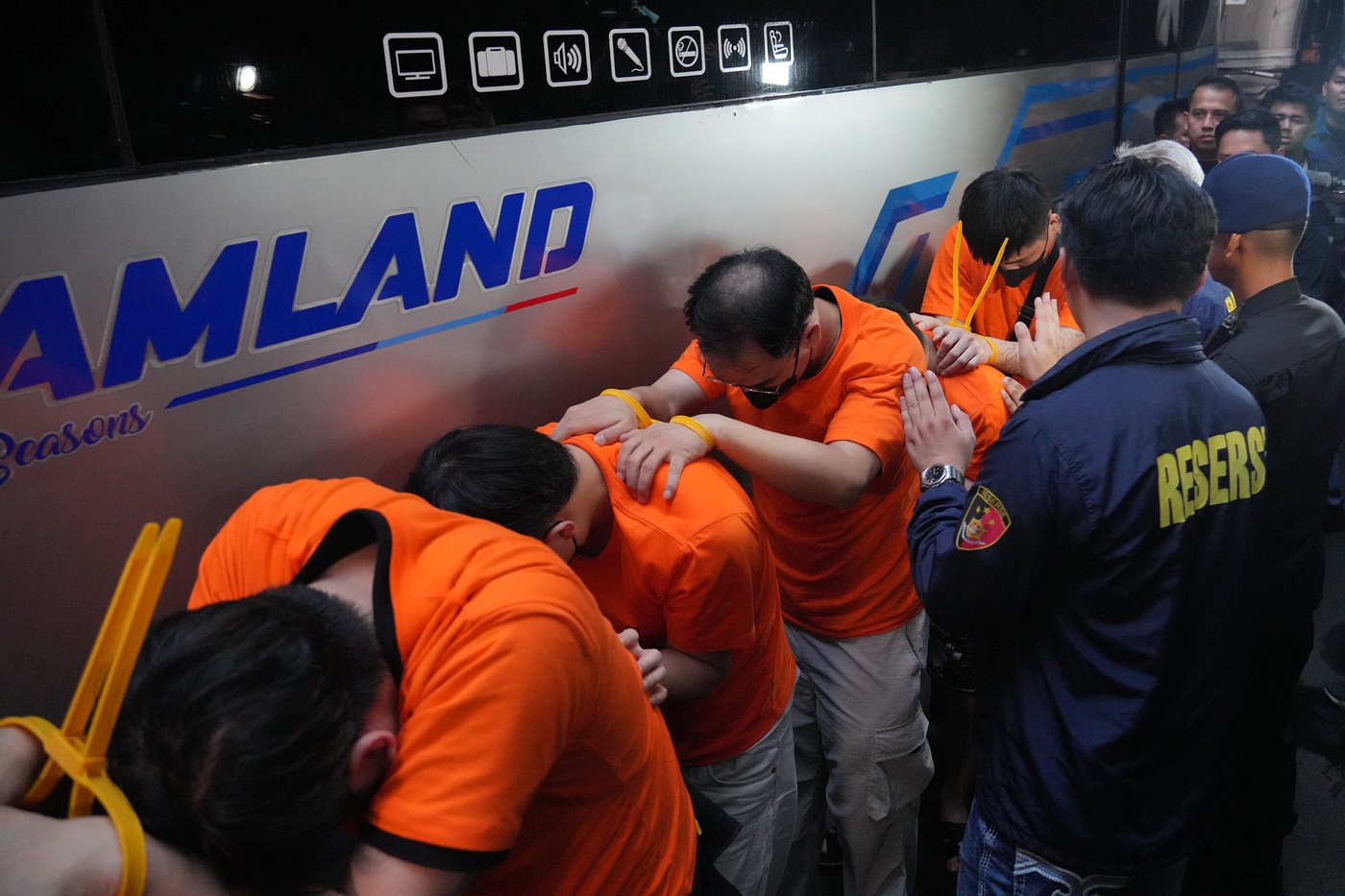 Indonesian police arrest 321 foreigners in an operation to crack down on banned online gambling | iNFOnews.ca