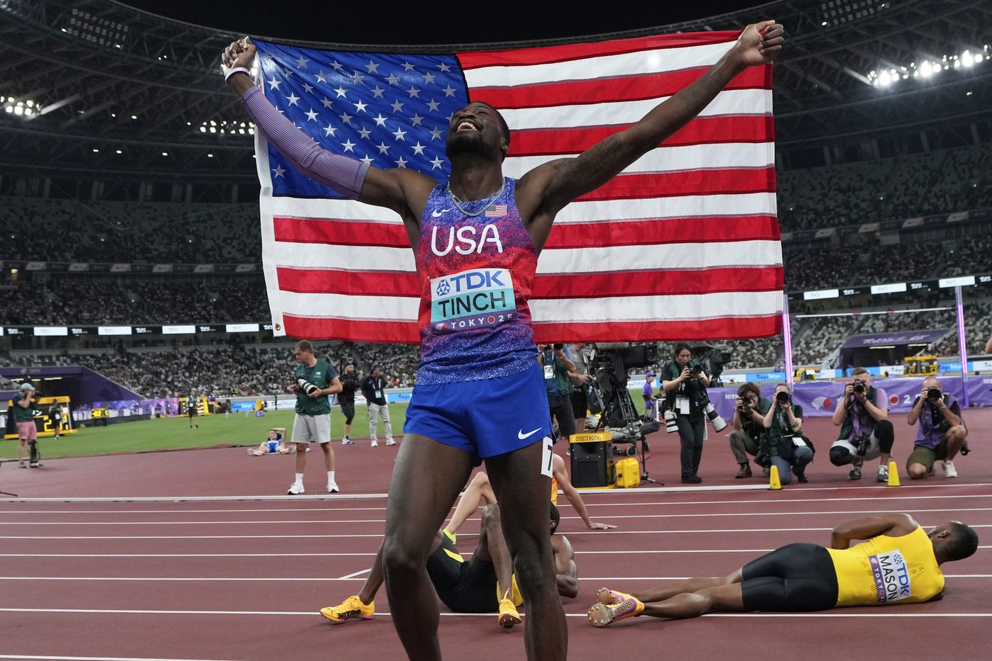 American Cordell Tinch goes from the 'couch' to gold medalist in the track and field worlds | iNFOnews.ca