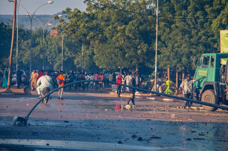 Cameroon arrests at least 20 protesters as tensions escalate after presidential election | iNFOnews.ca