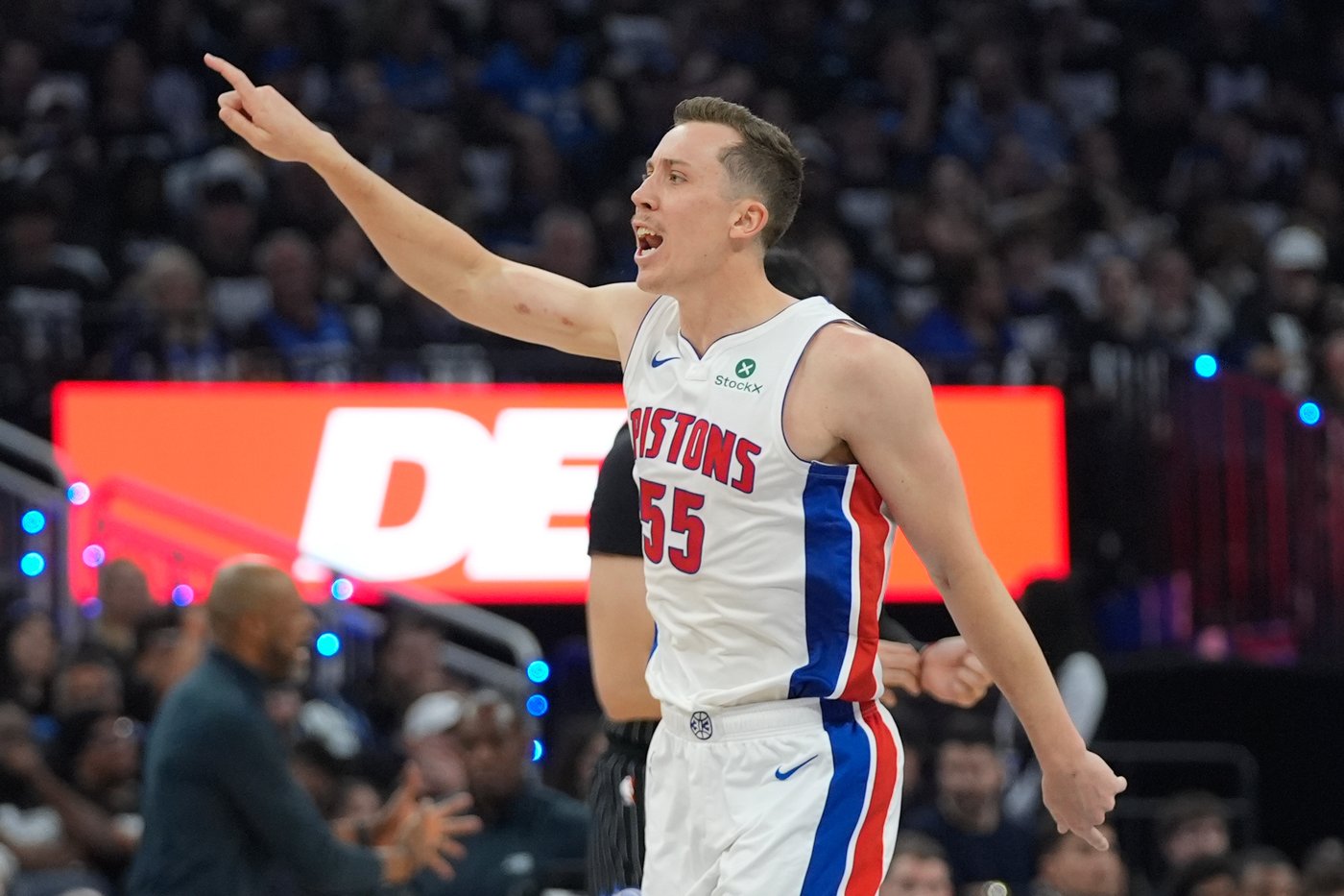 NBA conference semis: Thunder-Lakers, Spurs-Wolves, Knicks-76ers, Pistons-Cavaliers | iNFOnews.ca NBA conference semis: Thunder-Lakers, Spurs-Wolves, Knicks-76ers, Pistons-Cavaliers | iNFOnews.ca