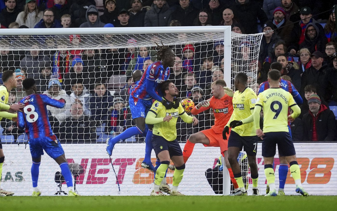 Feels like 1979: Nottingham Forest moves into 2nd place behind rampant Liverpool in Premier League | iNFOnews.ca