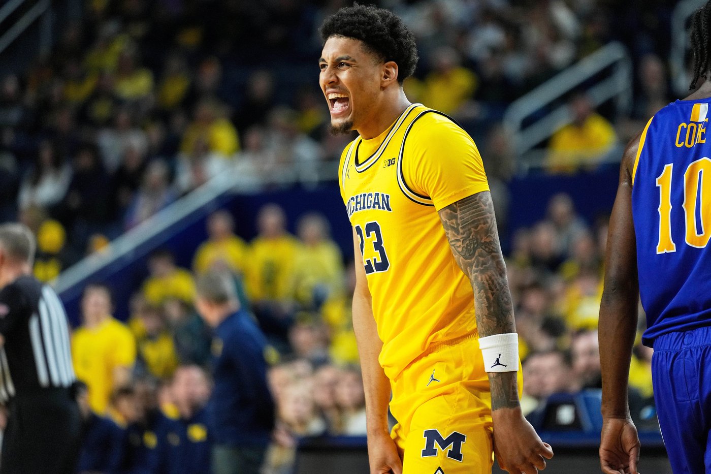 Morez Johnson Jr. has 24 points and 11 rebounds as No. 2 Michigan routs McNeese State 112-71 | iNFOnews.ca Morez Johnson Jr. has 24 points and 11 rebounds as No. 2 Michigan routs McNeese State 112-71 | iNFOnews.ca