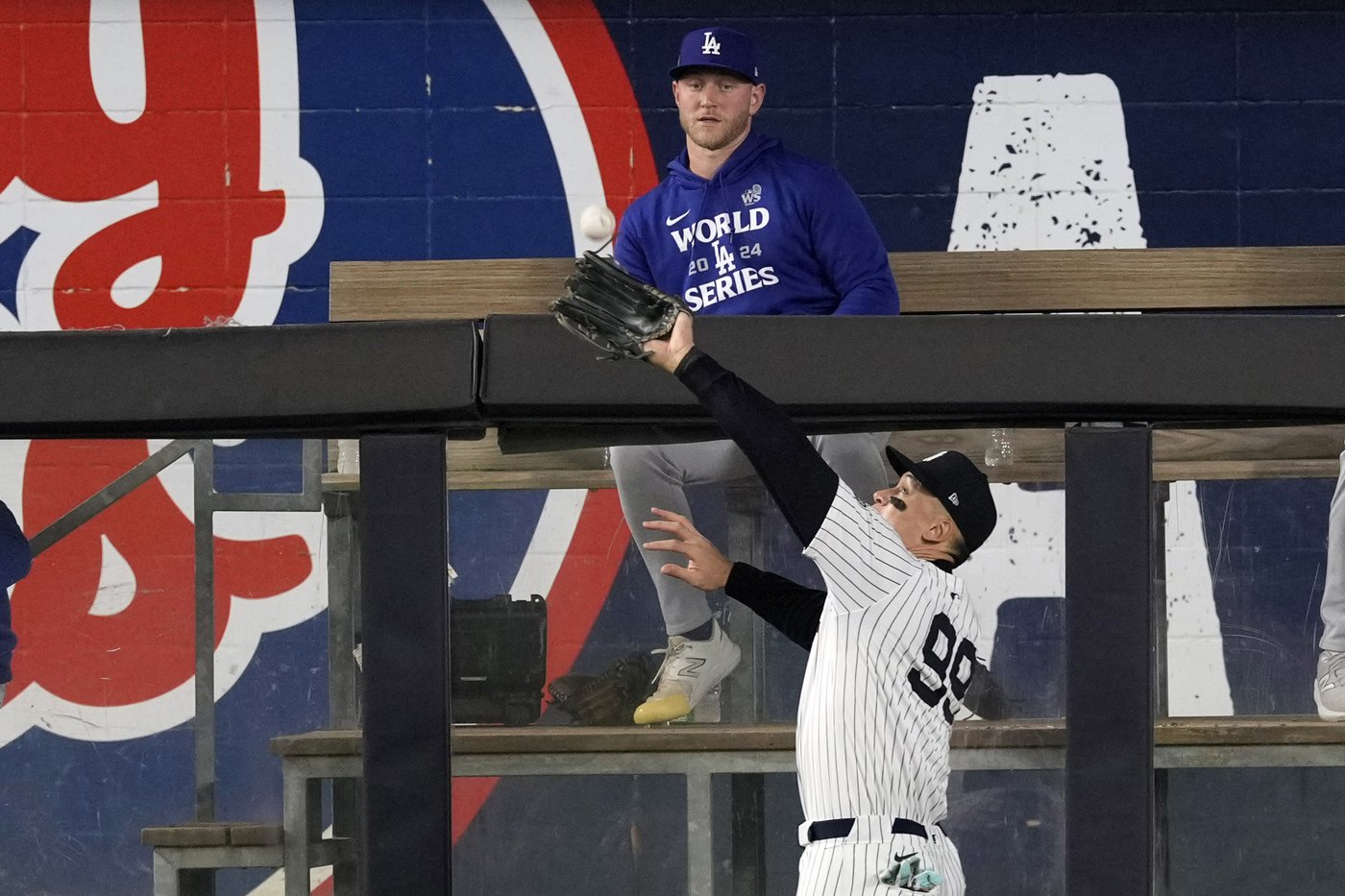 World Series: Freddie Freeman wins MVP award after tying record with 12 RBIs for Dodgers | iNFOnews.ca