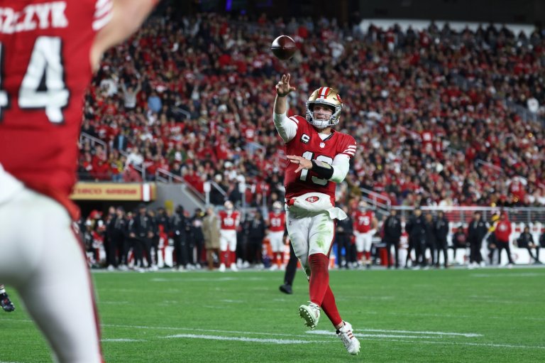 Seahawks and 49ers face off for NFC's top seed in high-stakes showdown | iNFOnews.ca