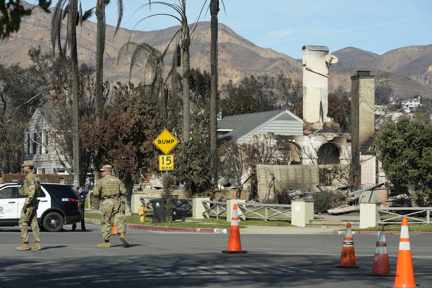 Rain in Southern California will aid firefighters but create a risk of toxic ash runoff | iNFOnews.ca Rain in Southern California will aid firefighters but create a risk of toxic ash runoff | iNFOnews.ca